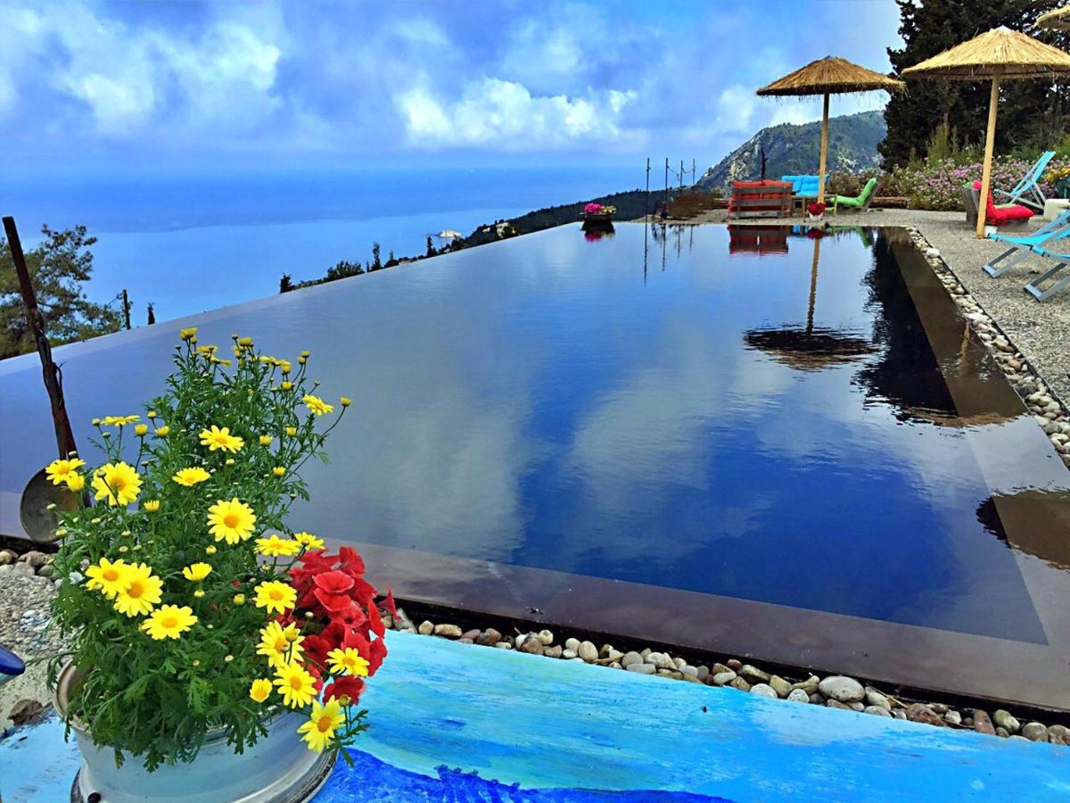 Serenity Boutique Suites Атаніон Екстер'єр фото
