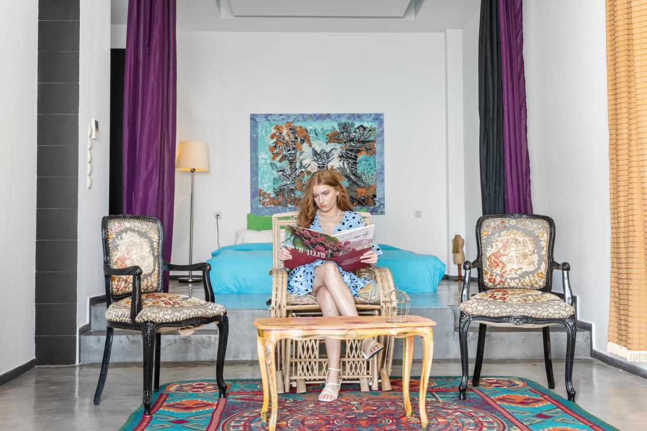 Serenity Boutique Suites Атаніон Екстер'єр фото