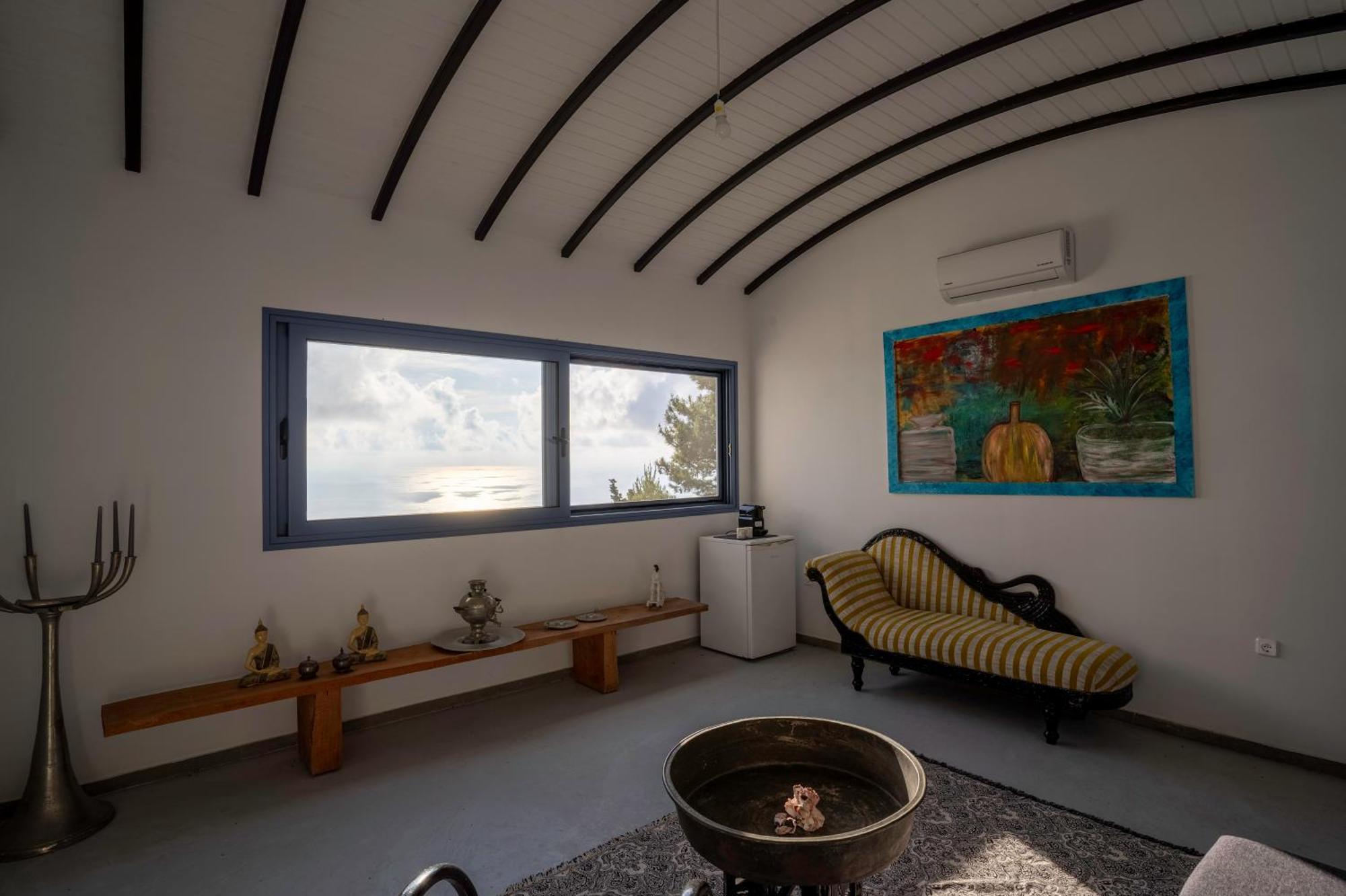 Serenity Boutique Suites Атаніон Екстер'єр фото